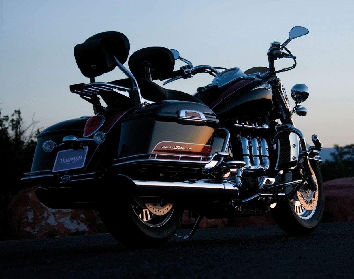 2017 triumph rocket iii touring